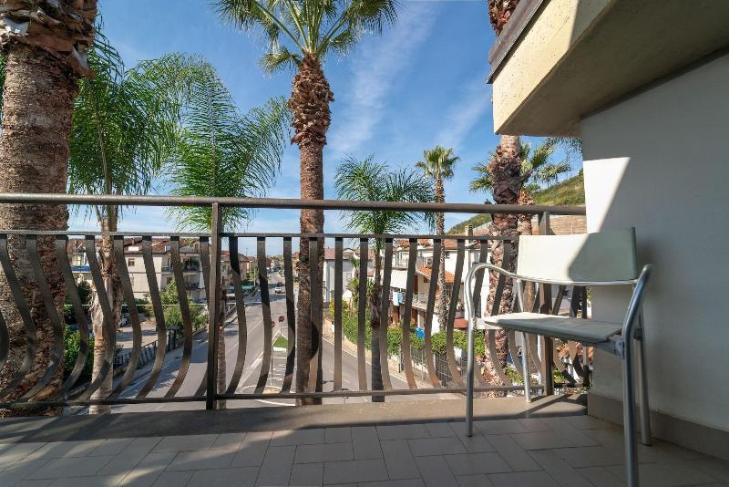 Hotel Il Ceppo Agropoli Exteriör bild
