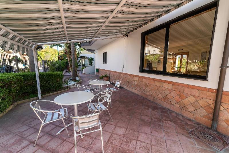 Hotel Il Ceppo Agropoli Exteriör bild
