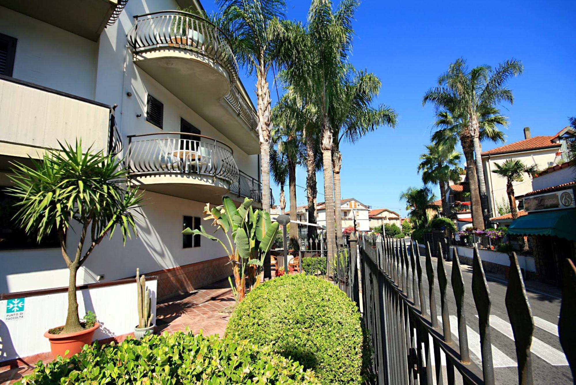 Hotel Il Ceppo Agropoli Exteriör bild