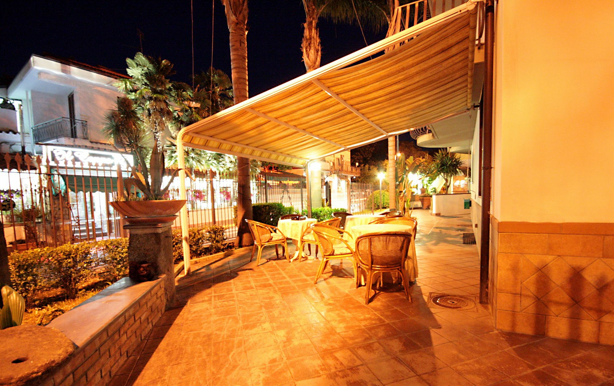 Hotel Il Ceppo Agropoli Exteriör bild